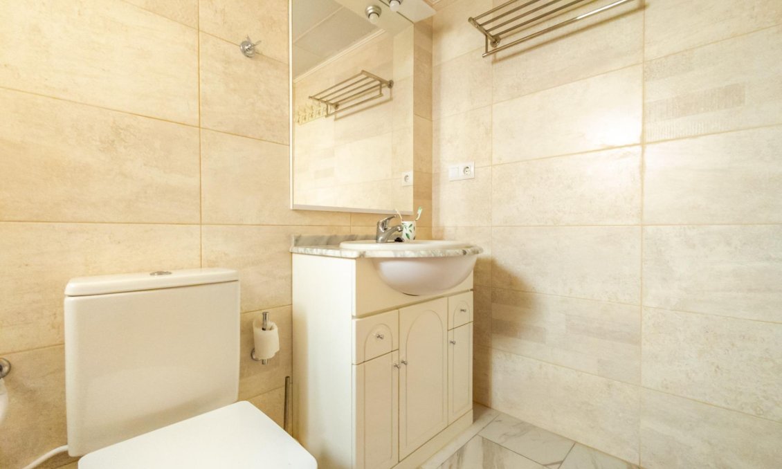 Resale - Town House -
Torrevieja - Cabo Cervera