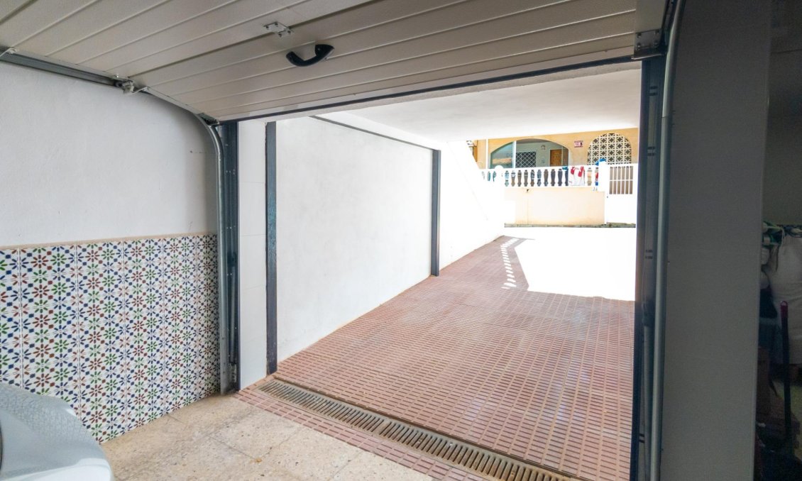Resale - Town House -
Torrevieja - Cabo Cervera