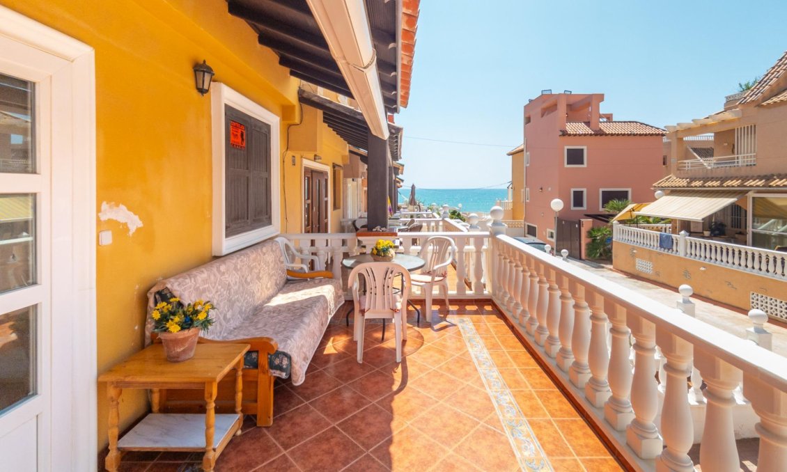 Resale - Town House -
Torrevieja - Cabo Cervera