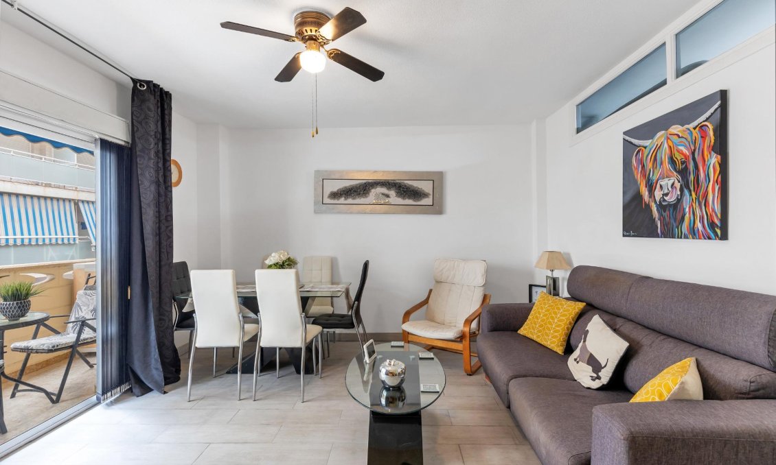 Segunda mano - Apartamento -
Torrevieja - Playa del Cura