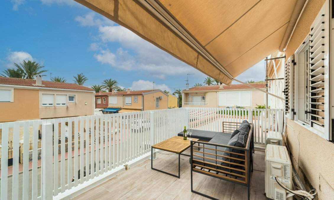 Segunda mano - Duplex -
Torrevieja - Playa De Los Naufragos