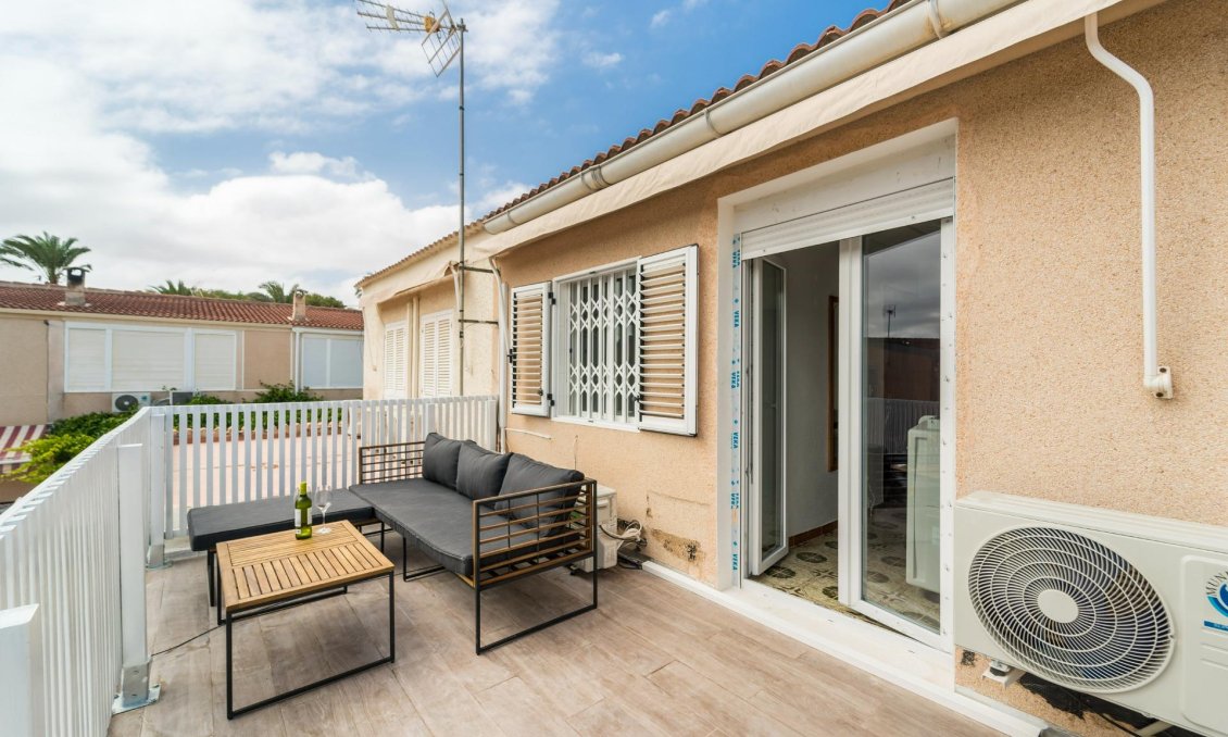 Segunda mano - Duplex -
Torrevieja - Playa De Los Naufragos