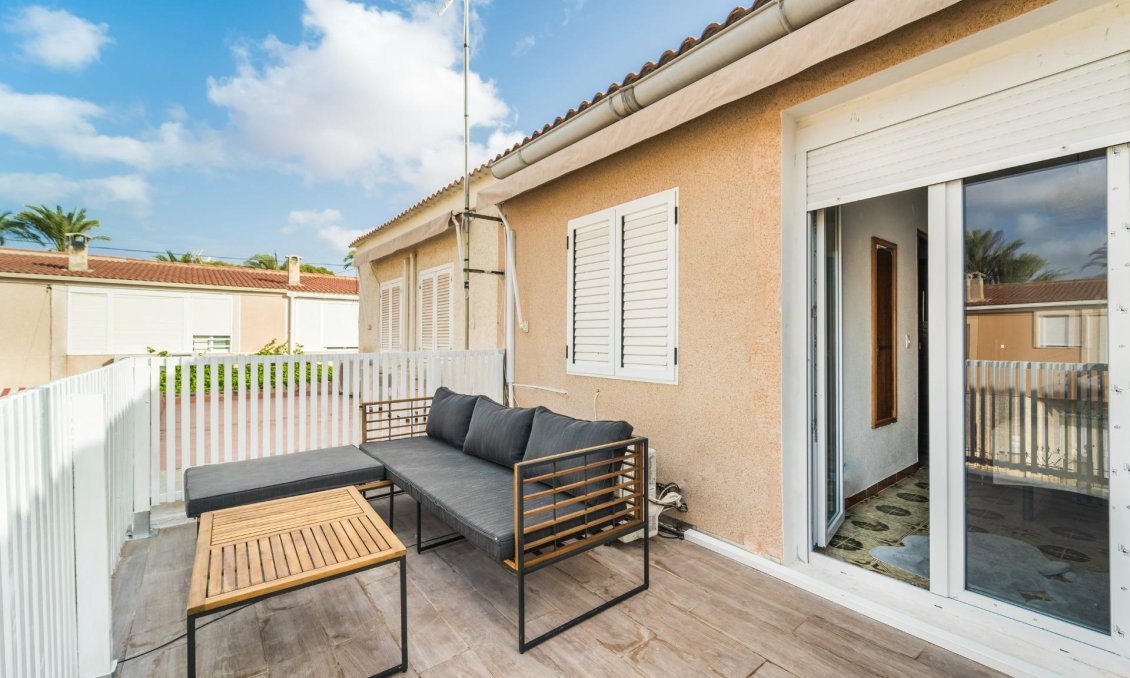 Segunda mano - Duplex -
Torrevieja - Playa De Los Naufragos