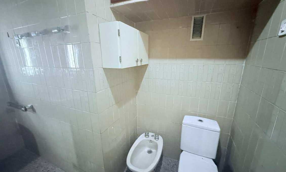 Segunda mano - Apartamento -
Torrevieja - Puerto