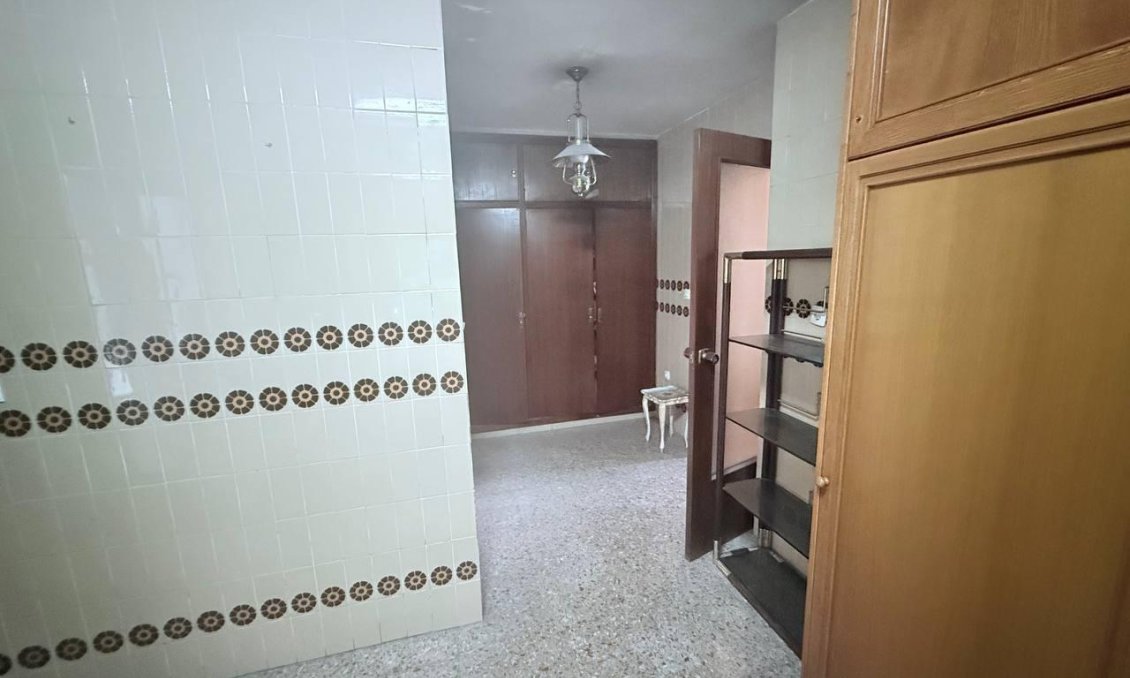 Segunda mano - Apartamento -
Torrevieja - Puerto