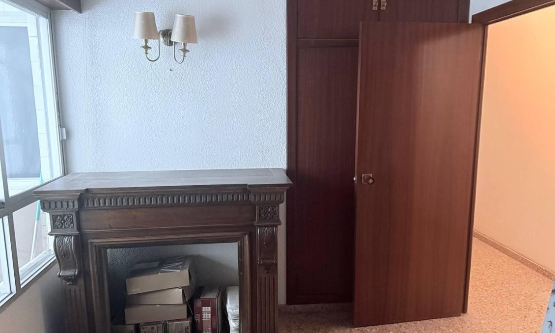 Segunda mano - Apartamento -
Torrevieja - Puerto