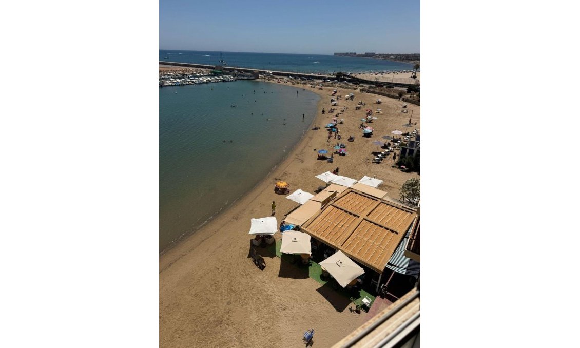 Segunda mano - Apartamento -
Torrevieja - El Acequión - Los Náufragos