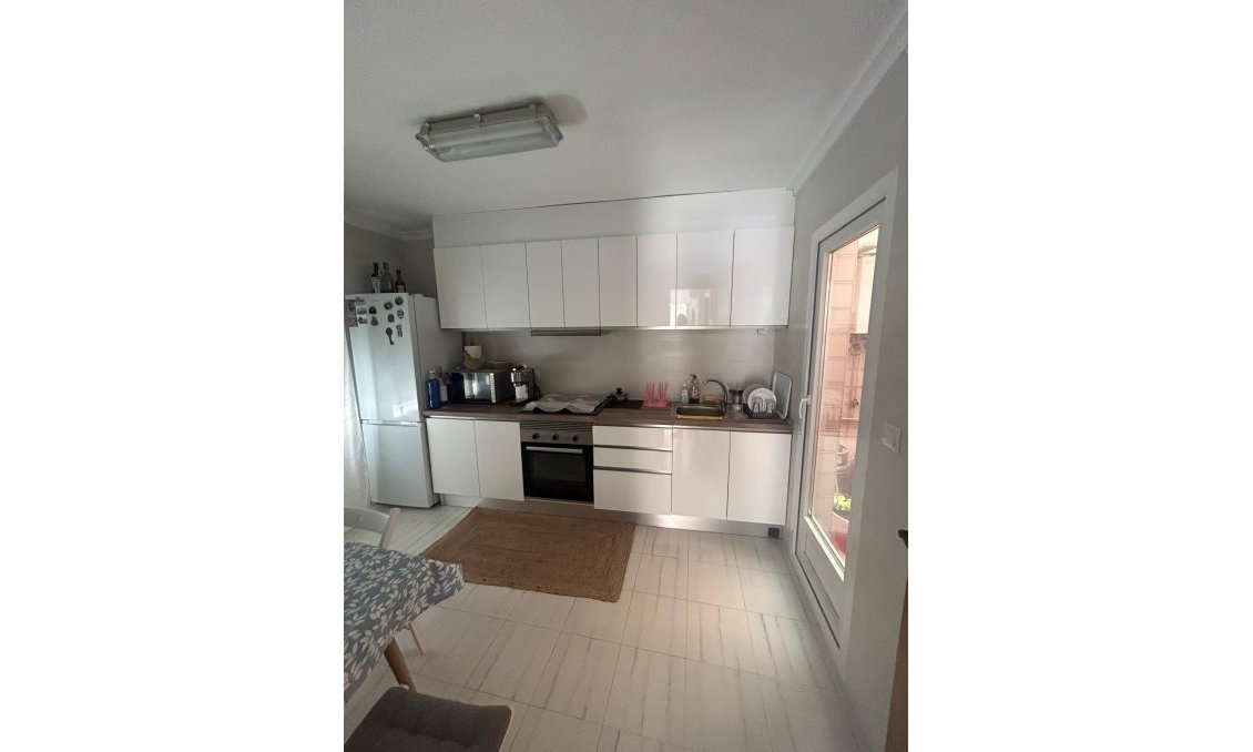 Segunda mano - Town House -
Torrevieja - Centro