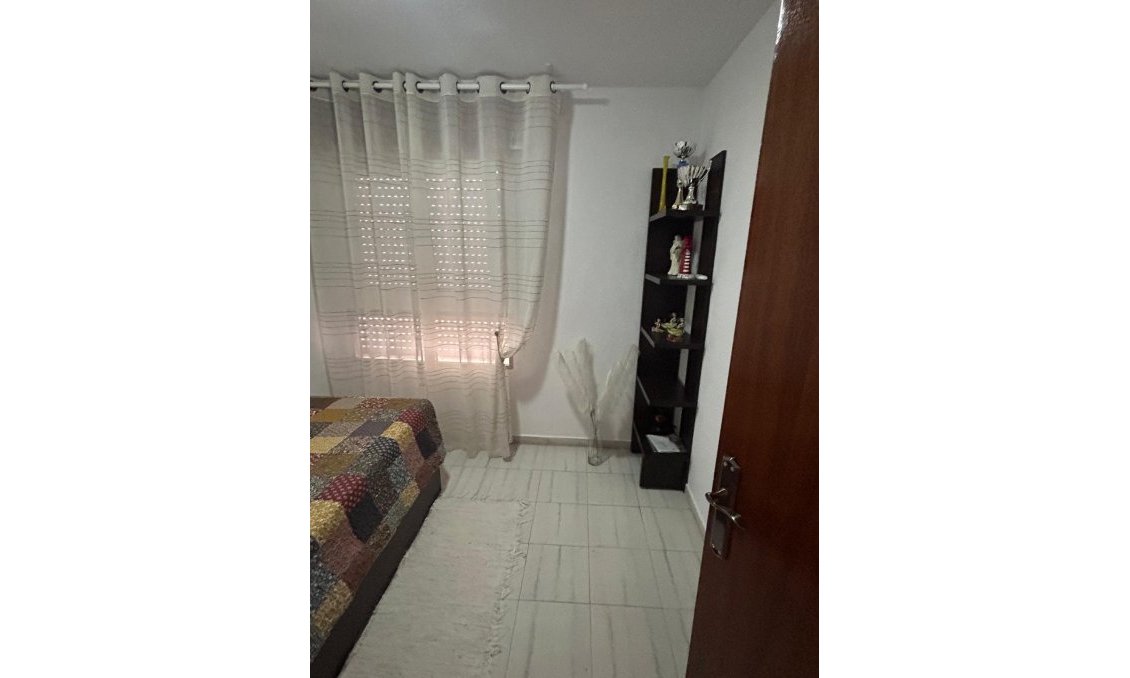 Segunda mano - Town House -
Torrevieja - Centro