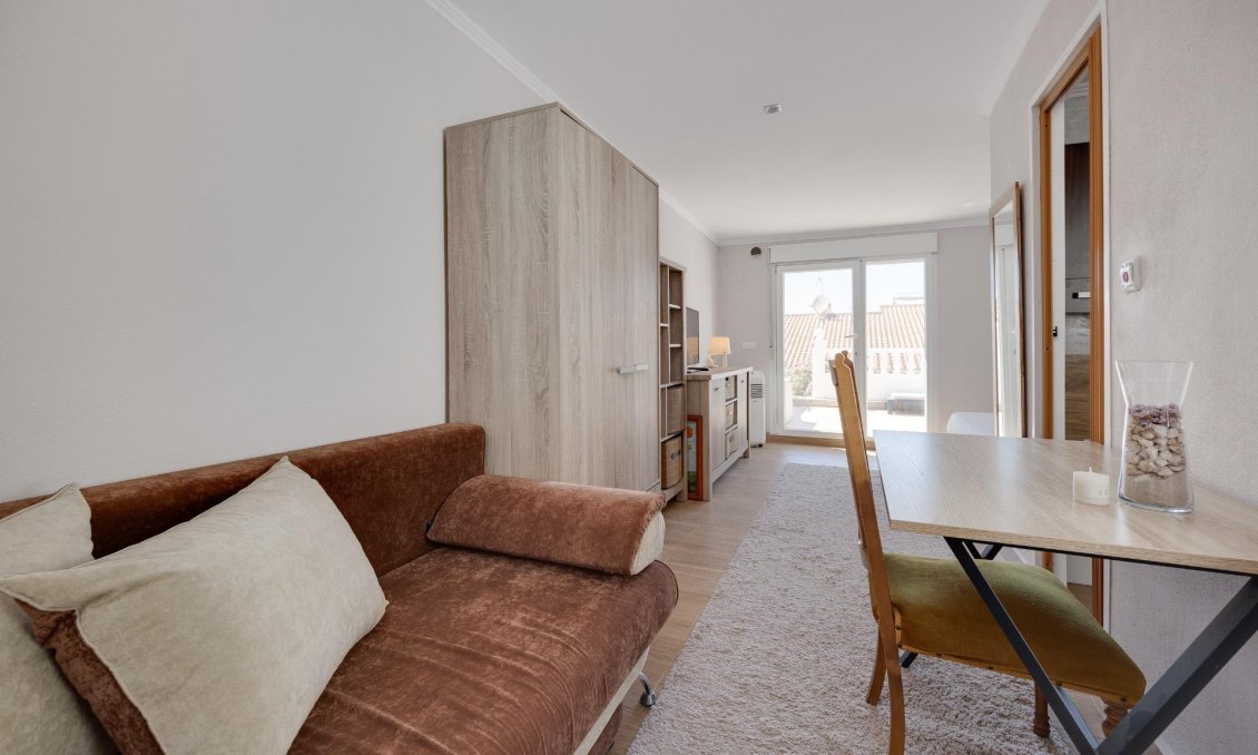 Resale - Bungalow -
Torrevieja - San Luis