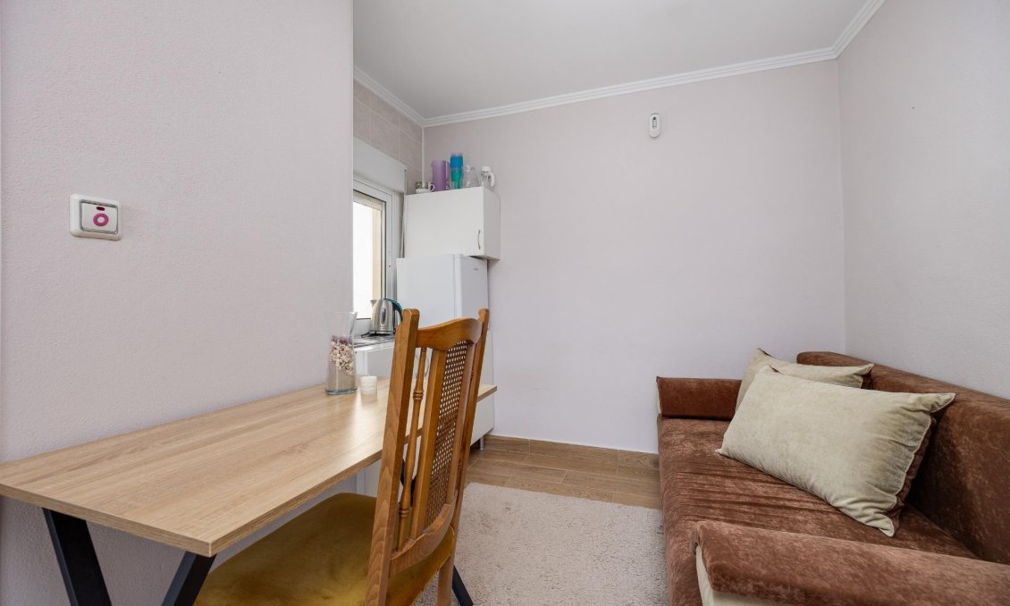 Resale - Bungalow -
Torrevieja - San Luis