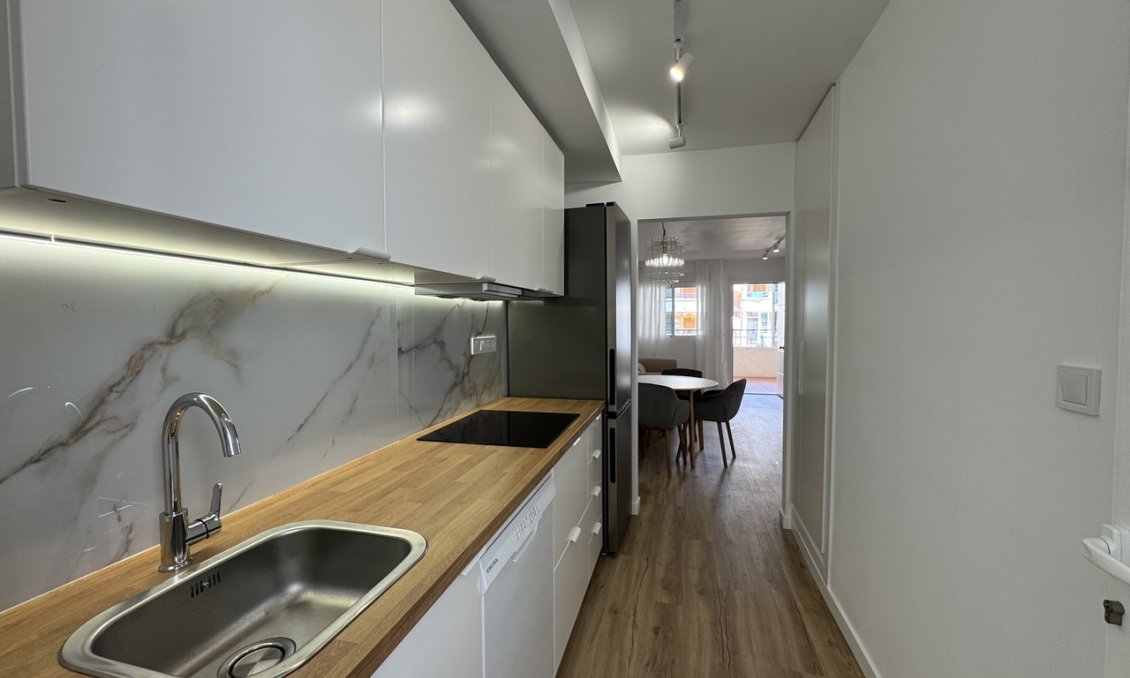 Resale - Apartment -
Los Altos - Costa Blanca