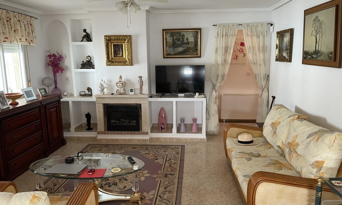 Resale - Villa -
Camposol - Inland