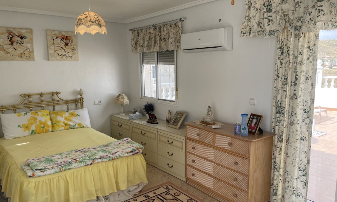 Resale - Villa -
Camposol - Inland