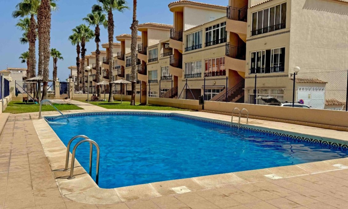Resale - Apartment -
Orihuela Costa - Costa Blanca