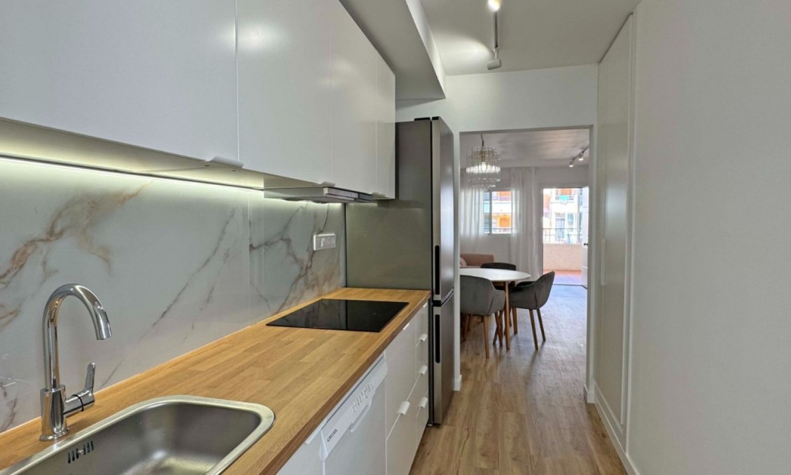 Resale - Apartment -
Orihuela Costa - Costa Blanca