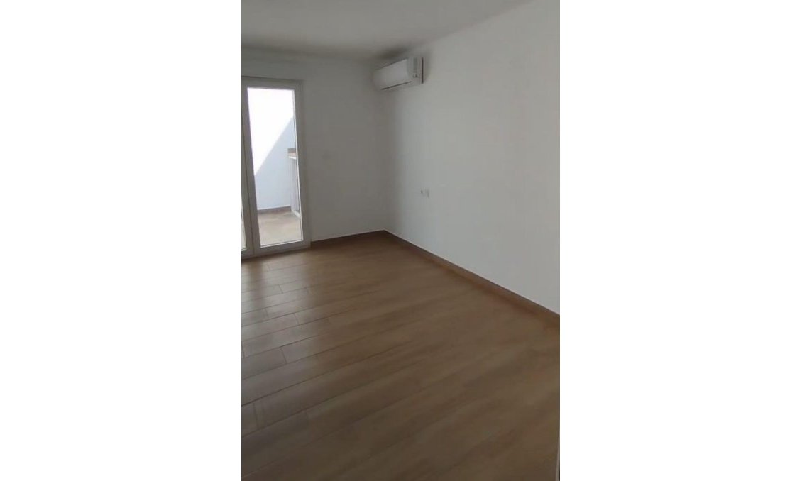 Resale - Town House -
San Javier - El Mirador
