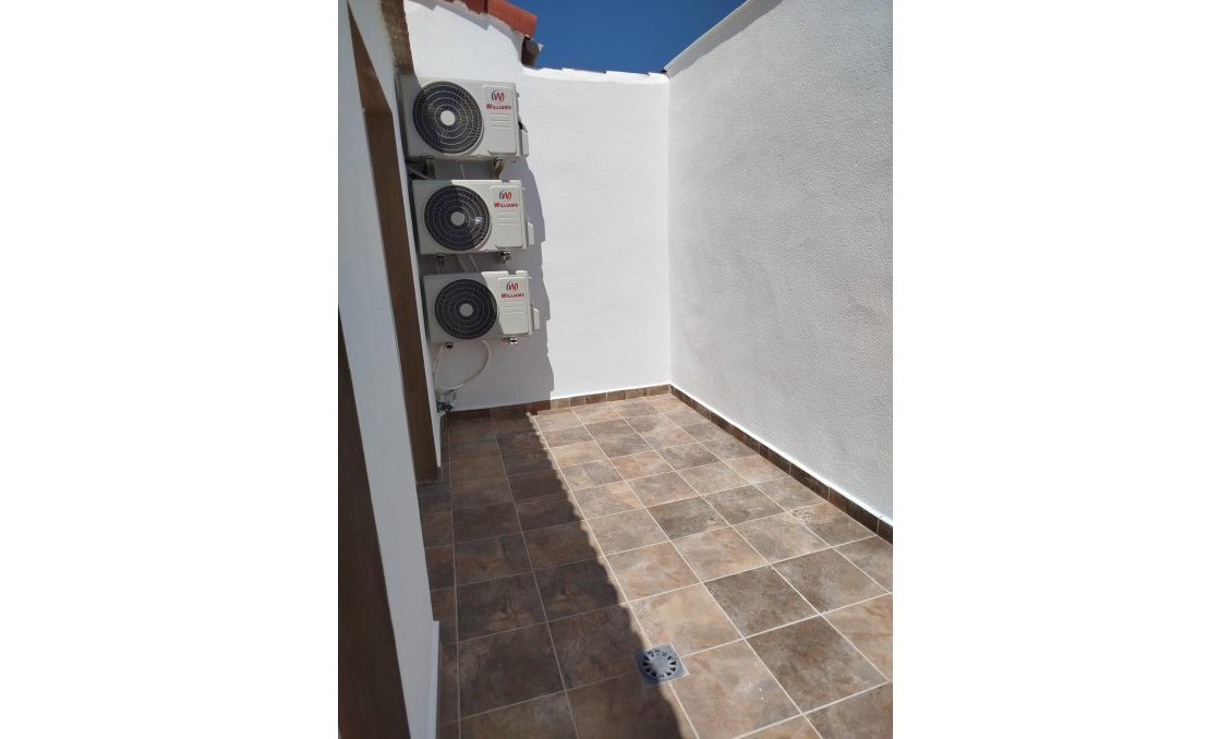 Resale - Town House -
San Javier - El Mirador
