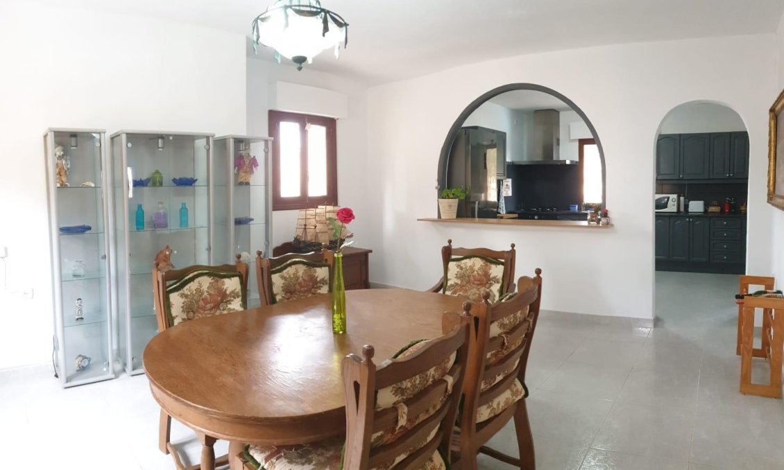 Resale - Villa -
Orihuela Costa - Las Filipinas