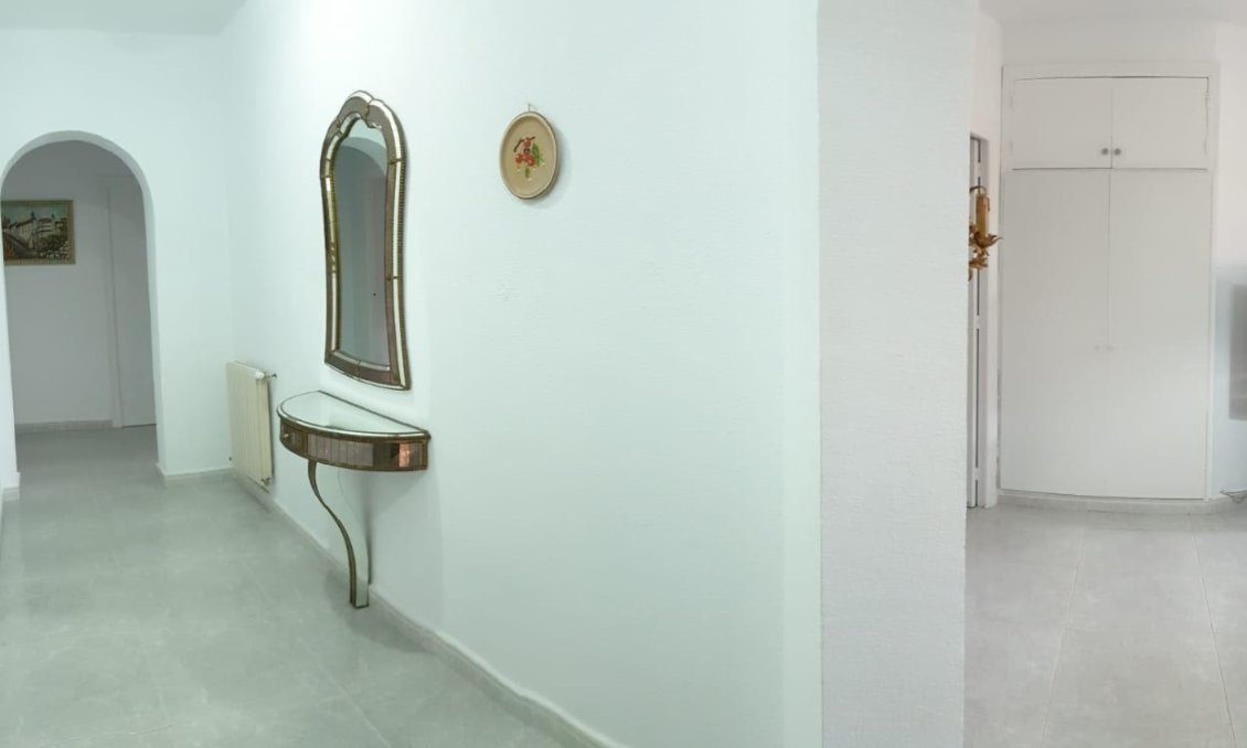 Resale - Villa -
Orihuela Costa - Las Filipinas