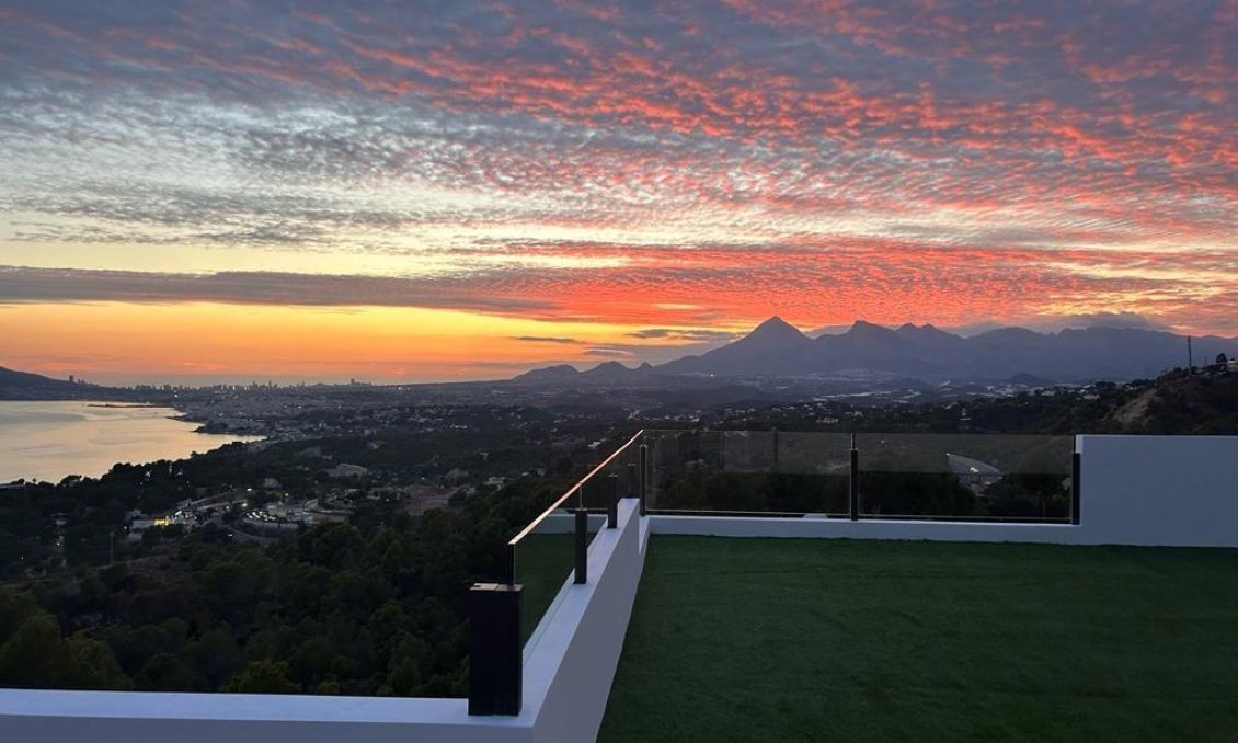 Resale - Villa -
Altea - Altea Hills