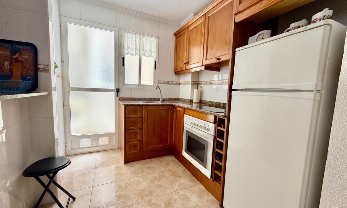 Segunda mano - Apartamento -
Torrevieja - PARQUE DE LAS NACIONES