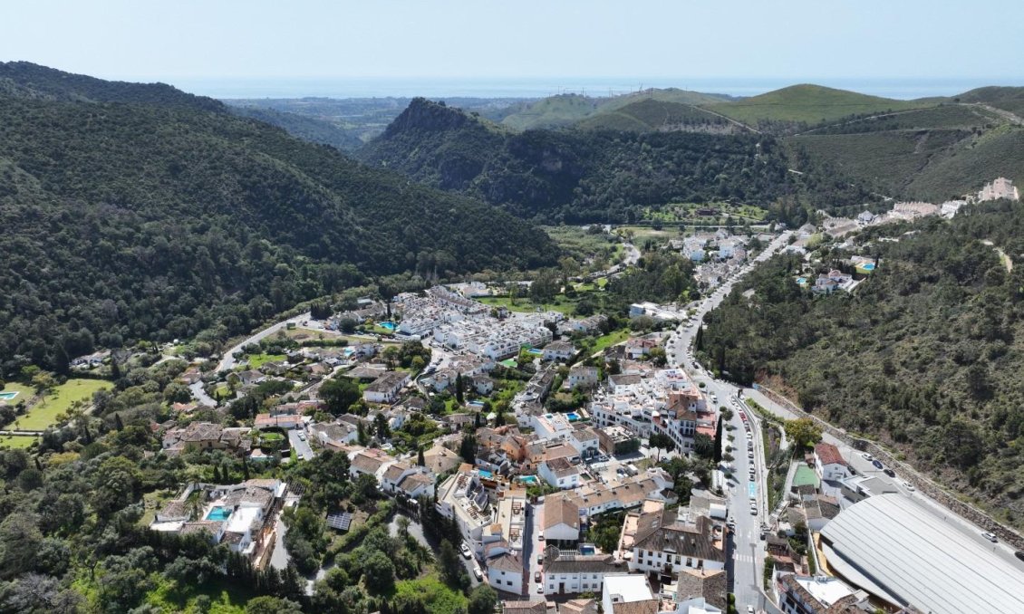 Obra nueva - Ático -
Benahavís - pueblo