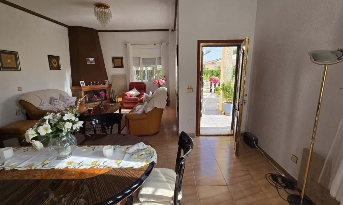 Segunda mano - Villa -
Torrevieja - Costa Blanca