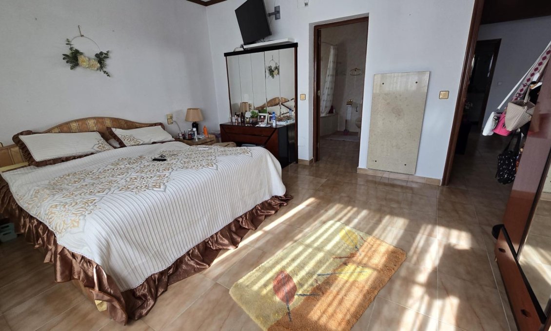 Segunda mano - Villa -
Torrevieja - Costa Blanca