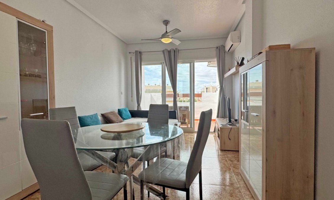Segunda mano - Apartamento -
Orihuela Costa - Costa Blanca