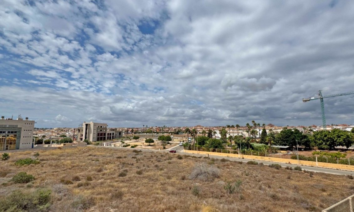 Segunda mano - Apartamento -
Orihuela Costa - Costa Blanca