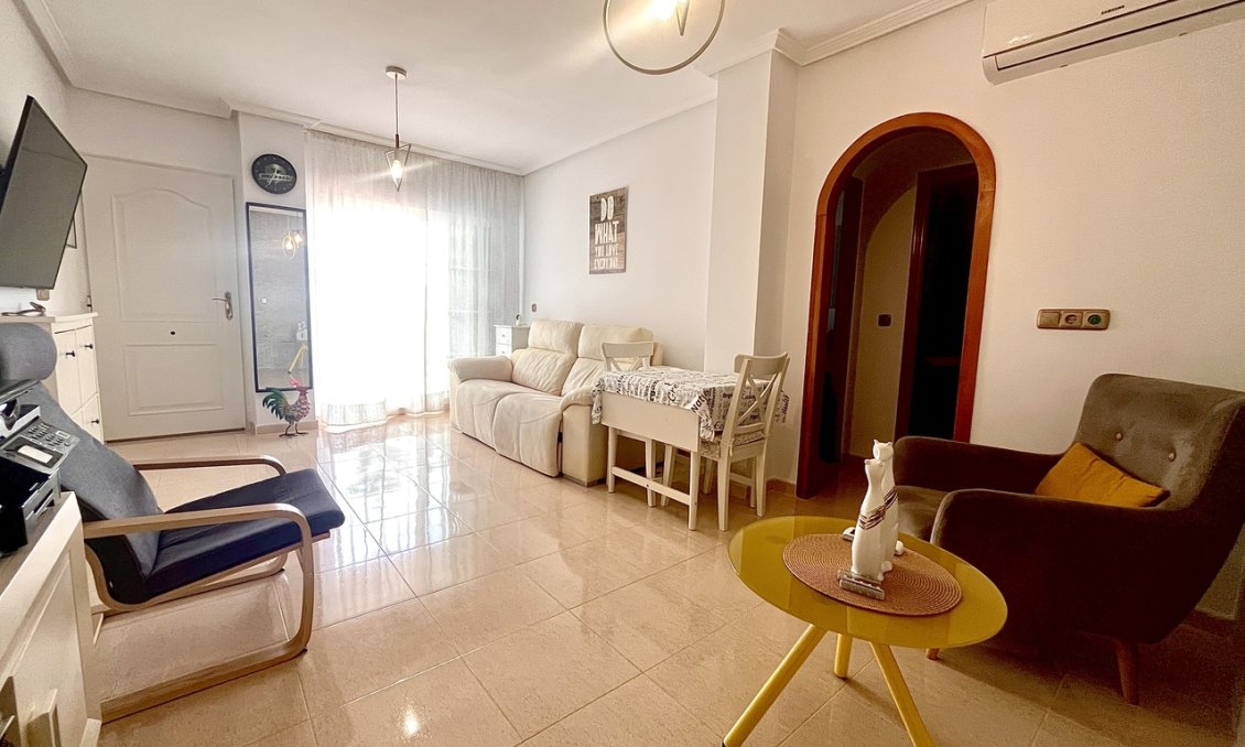 Resale - Apartment -
Cabo Roig - Costa Blanca