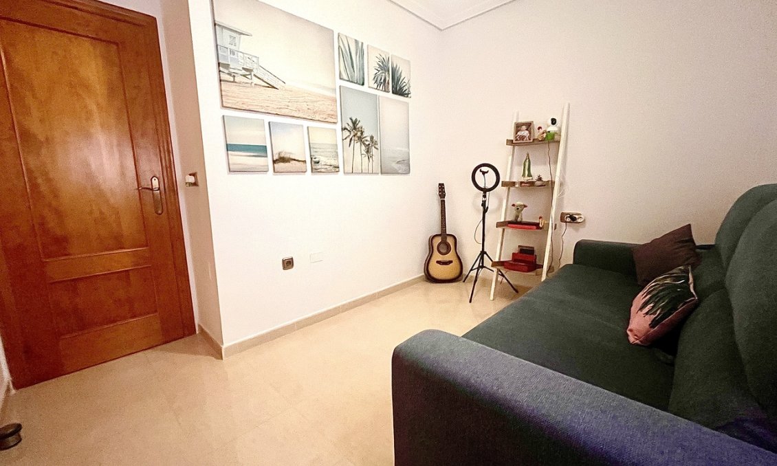 Resale - Apartment -
Cabo Roig - Costa Blanca