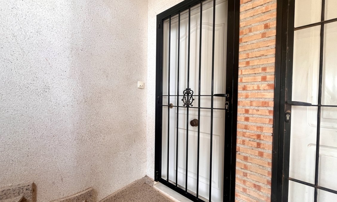 Resale - Apartment -
Cabo Roig - Costa Blanca