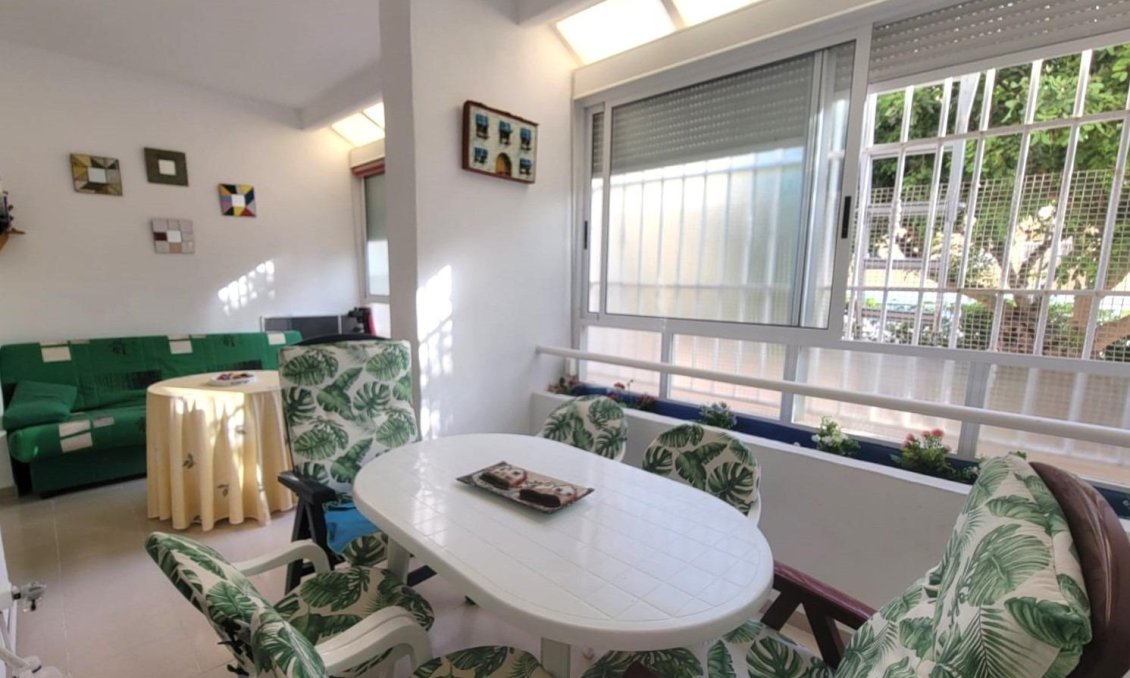 Segunda mano - Apartamento -
Torrevieja - Aguas Nuevas