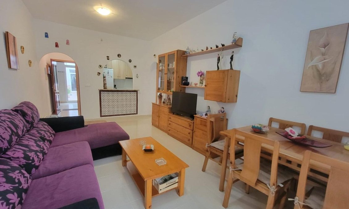 Segunda mano - Apartamento -
Torrevieja - Aguas Nuevas
