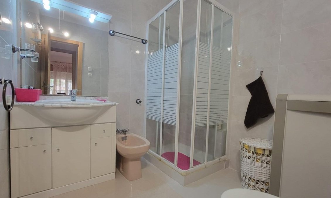 Segunda mano - Apartamento -
Torrevieja - Aguas Nuevas