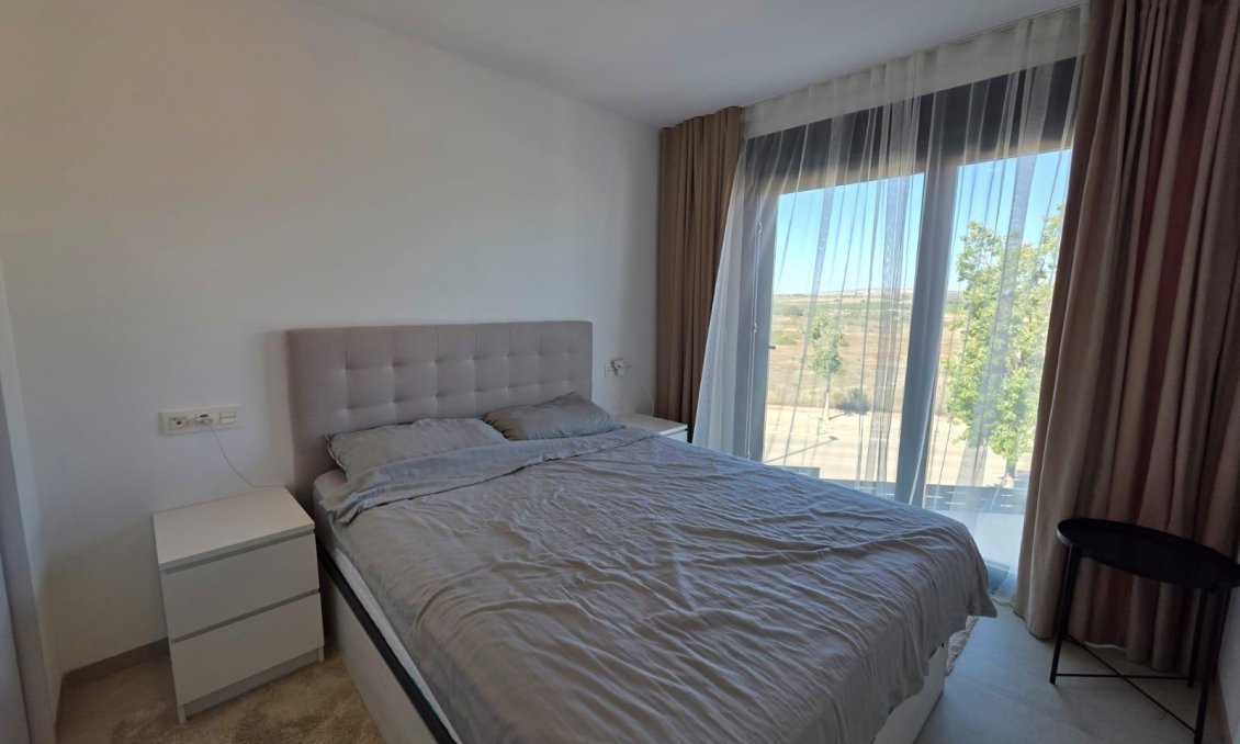 Resale - Villa -
Benijofar