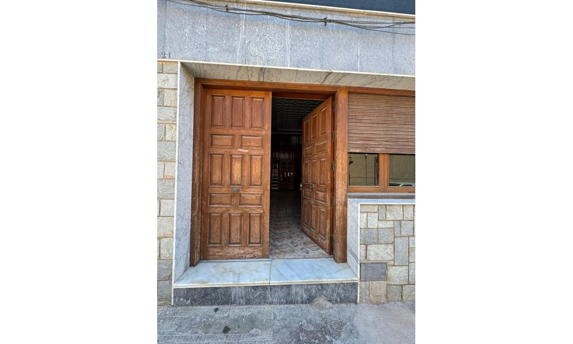 Revente - Duplex -
Bigastro - Bigastro - Town