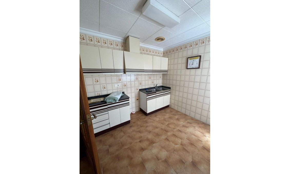 Revente - Duplex -
Bigastro - Bigastro - Town
