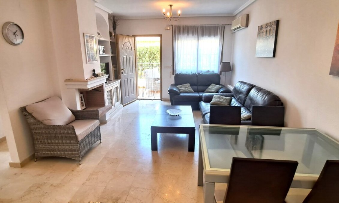 Használt Ingatlanok - Villa -
Villamartin - Costa Blanca
