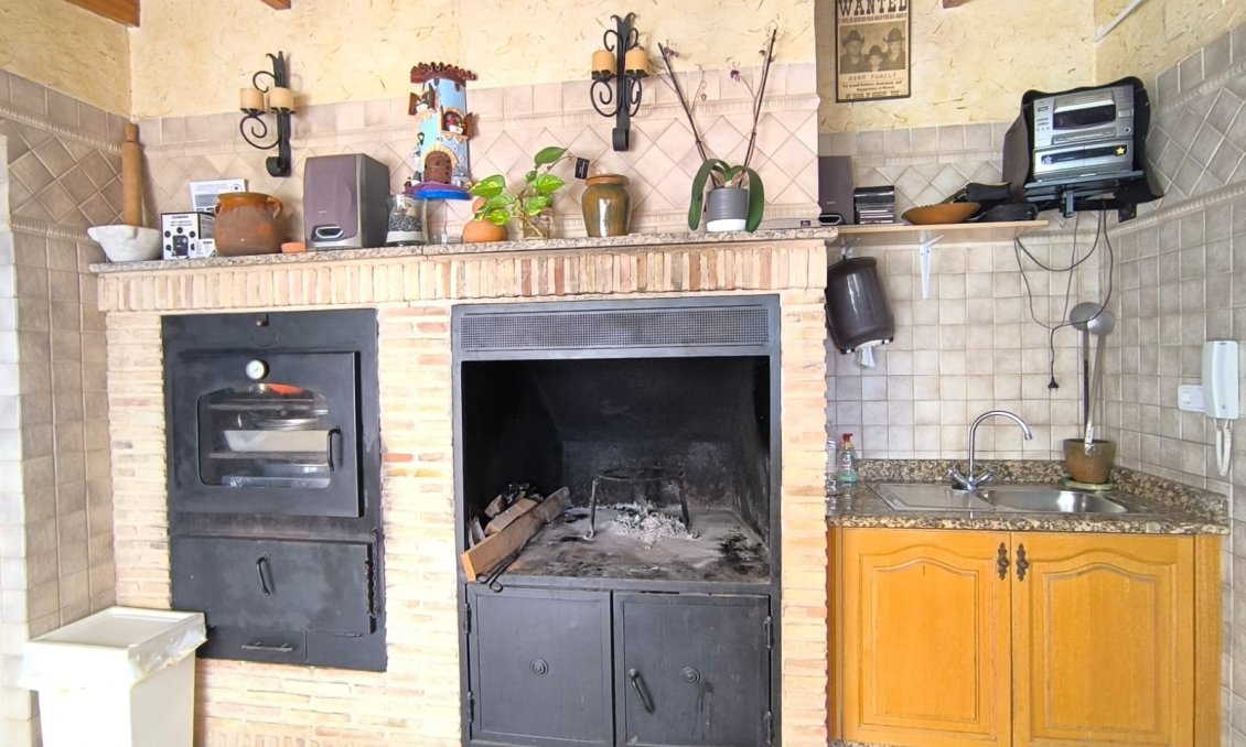 Revente - Villa -
Revuelta de Yecla - Inland