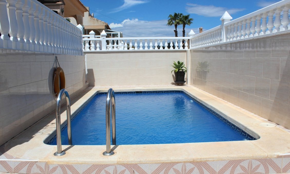 Revente - Villa -
Orihuela Costa - Costa Blanca