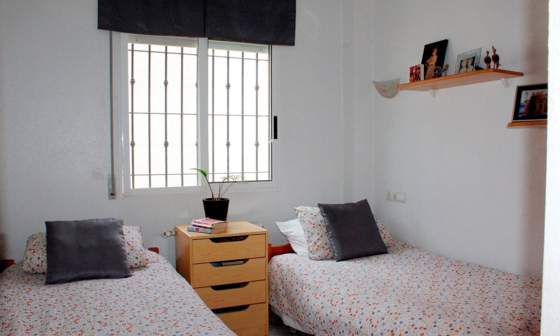 Revente - Villa -
Orihuela Costa - Costa Blanca