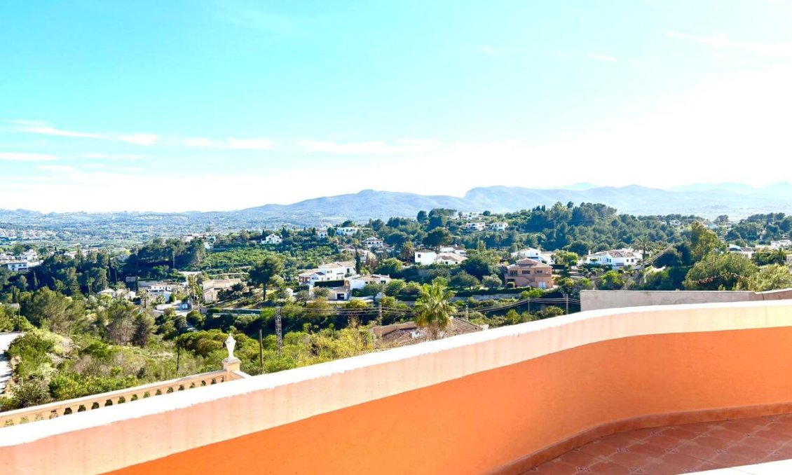 Resale - Villa -
Jávea - Costa Blanca