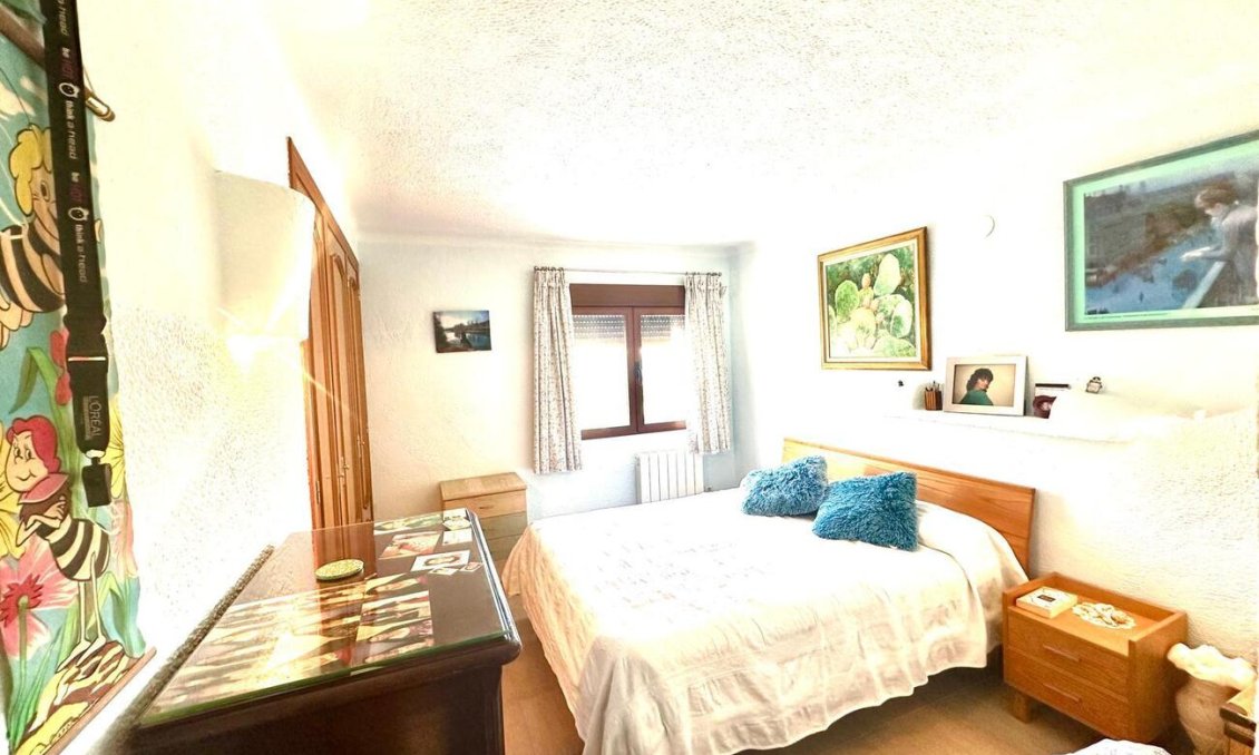 Resale - Villa -
Jávea - Costa Blanca