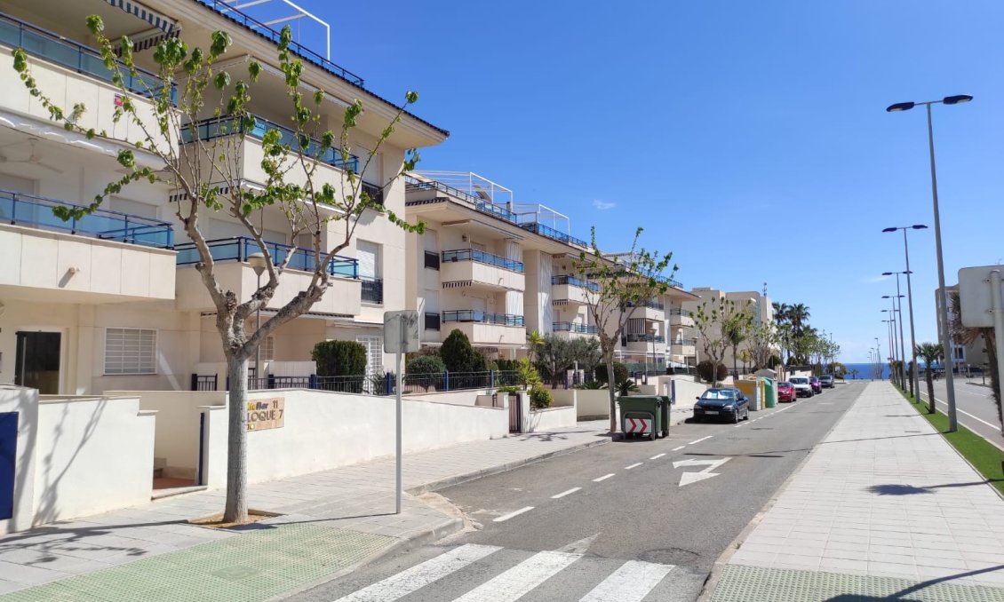 Resale - Apartment -
Mil Palmeras - Costa Blanca