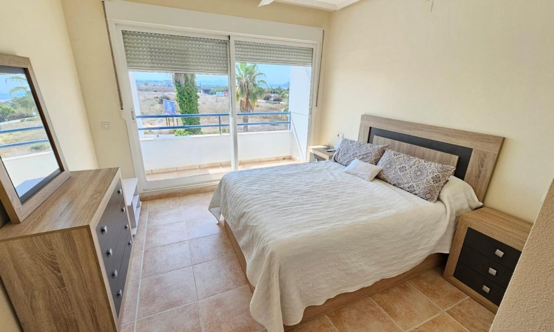 Revente - Appartement -
Torrevieja - Costa Blanca