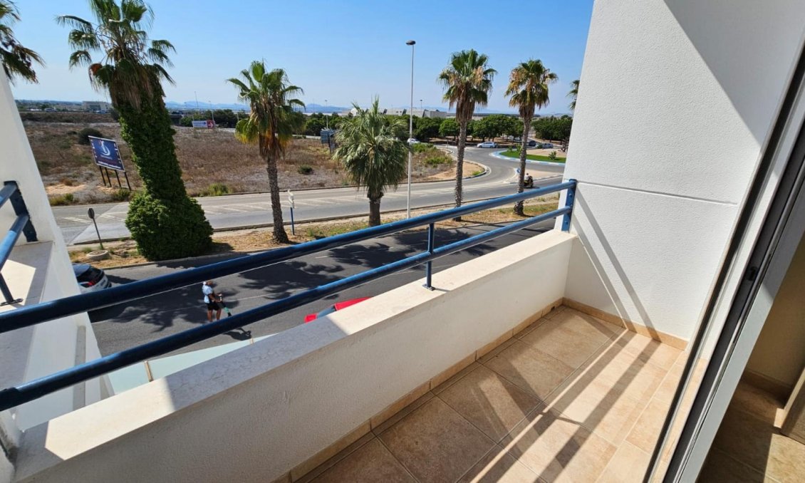 Revente - Appartement -
Torrevieja - Costa Blanca