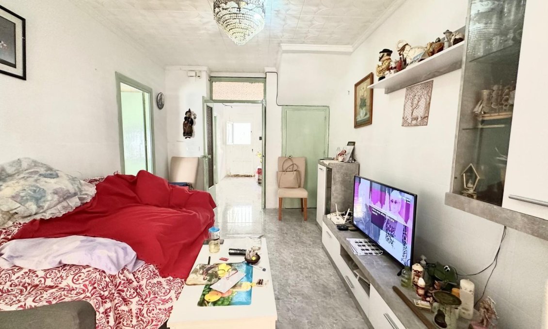 Resale - Apartment -
Torrevieja - Estacion De Autobuses
